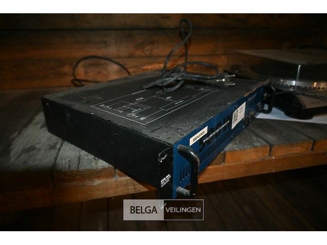 Stageline versterker - afbeelding 2 van  4