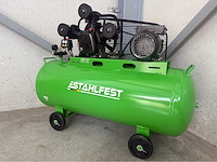 Stahlfest 200 liter 3-cilinder zuigercompressor - afbeelding 2 van  8