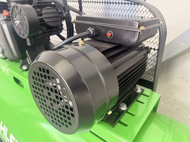 Stahlfest 200 liter 3-cilinder zuigercompressor - afbeelding 8 van  8