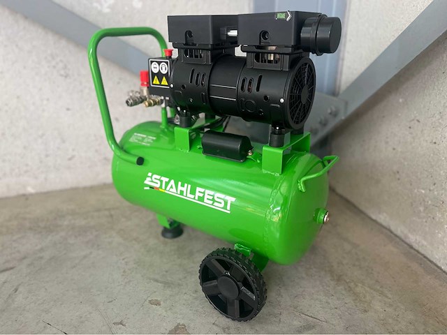 Stahlfest 24 liter olievrije compressor - afbeelding 17 van  21