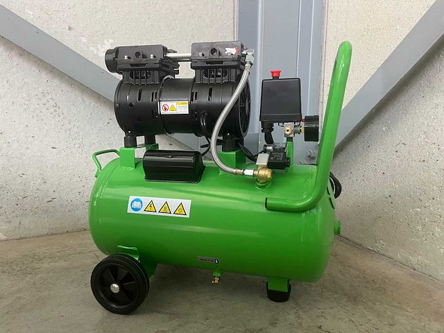 Stahlfest 24 liter olievrije compressor - afbeelding 4 van  9