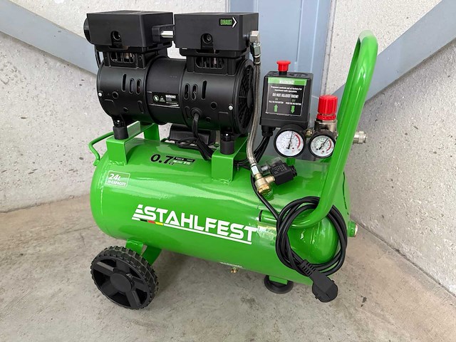 Stahlfest 24 liter olievrije compressor - afbeelding 1 van  14