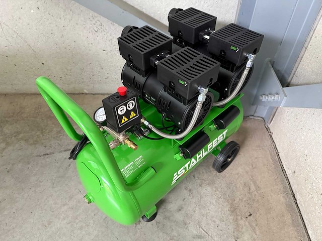 Stahlfest 50 liter olievrije compressor - afbeelding 10 van  13