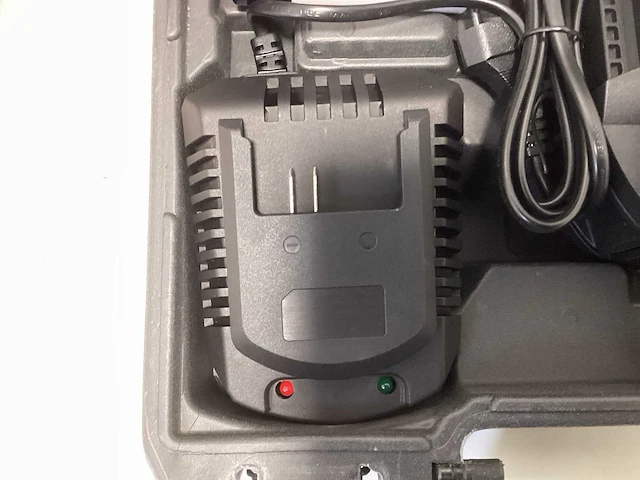 Stahlgruppe 20v accu slagmoersleutel - incl. 2x 20v accu + acculader + krachtdoppen in koffer - afbeelding 4 van  10