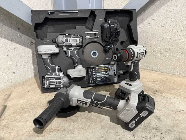 Stahlgruppe 4-delige set accu gereedschappen - afbeelding 15 van  19