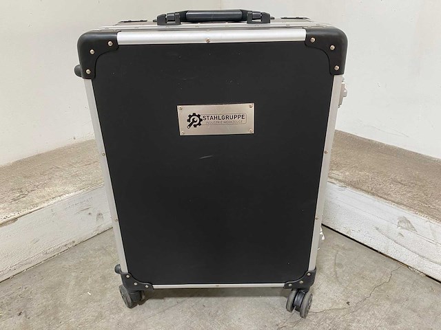 Stahlgruppe gevulde gereedschapskoffer - afbeelding 8 van  19