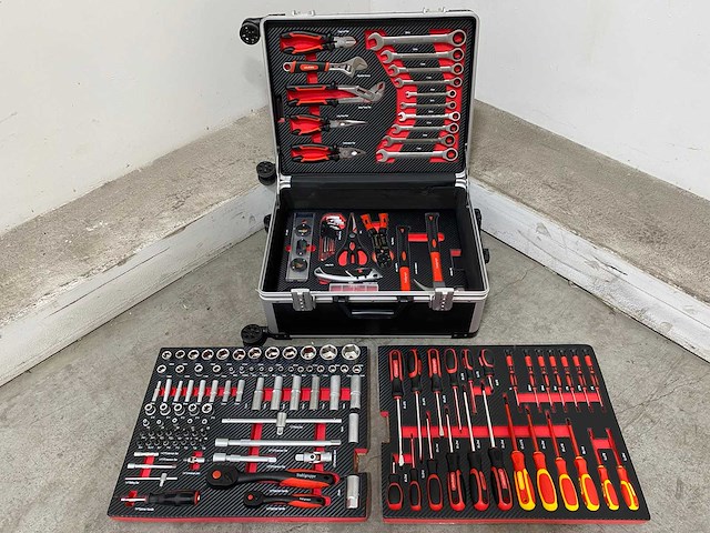 Stahlgruppe gevulde gereedschapskoffer - afbeelding 1 van  6