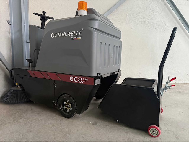 Stahlwelle ecoclean zelfrijdende veegmachine - afbeelding 8 van  33