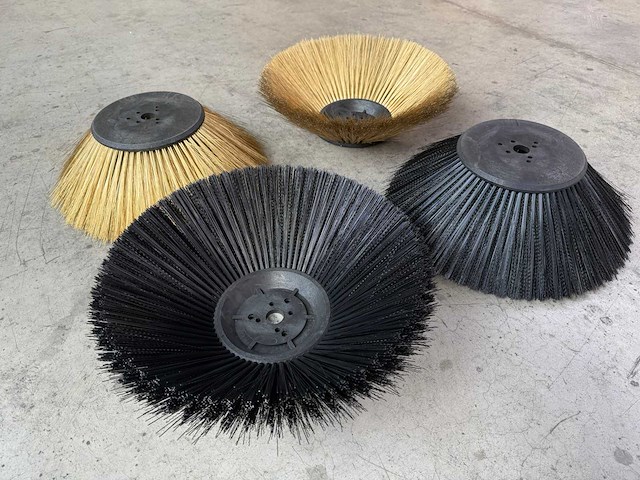 Stahlwelle ecoclean zelfrijdende veegmachine - afbeelding 26 van  33