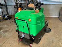 Stahlwerk sw1250 zelfrijdende veegmachine - afbeelding 3 van  8