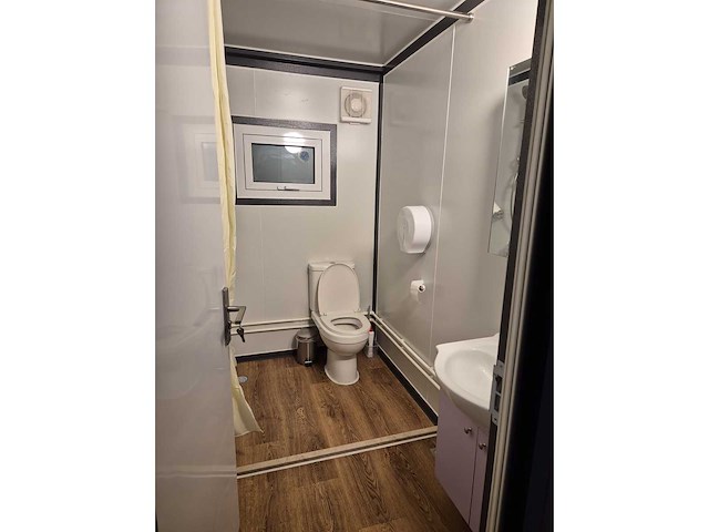 Stahlworks 19ft x 20ft tiny house / kantoorunit - afbeelding 21 van  30