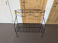 Stalen bankje - afbeelding 1 van  2