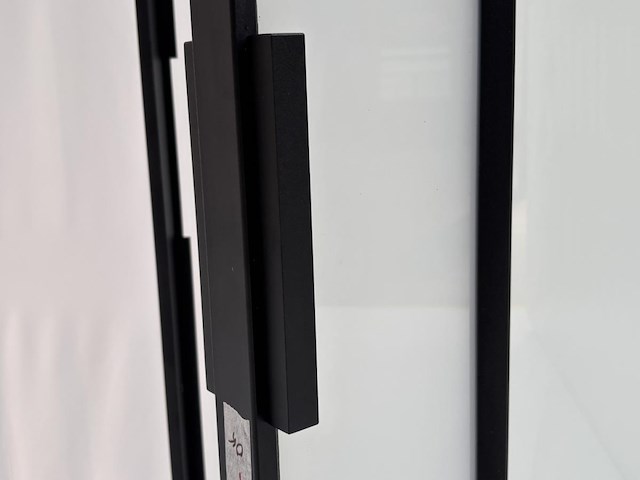 Stalen binnendeur afgemastikeerd - afbeelding 3 van  5