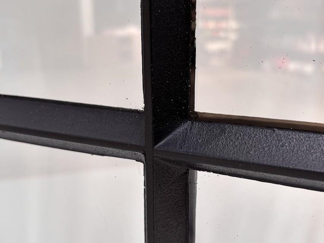 Stalen binnendeur afgemastikeerd - afbeelding 2 van  5