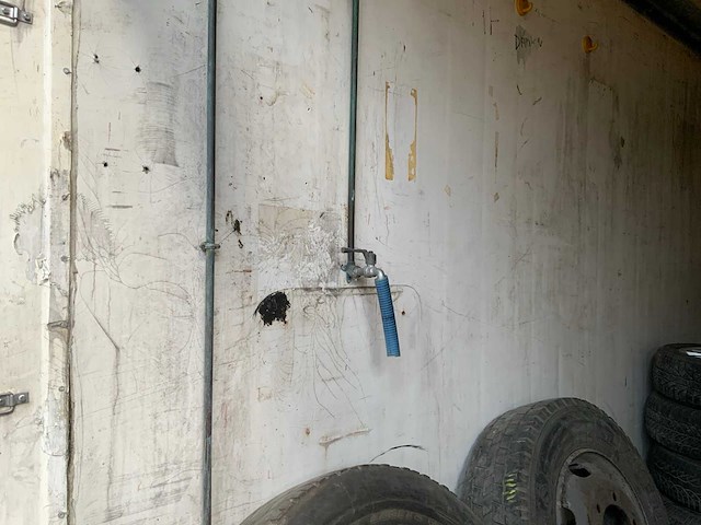 Stalen container - afbeelding 3 van  6