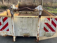 Stalen container - afbeelding 1 van  4