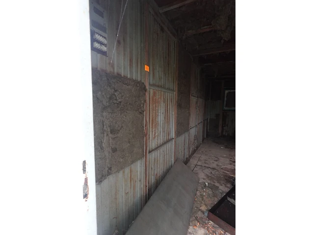 Stalen container - afbeelding 4 van  5