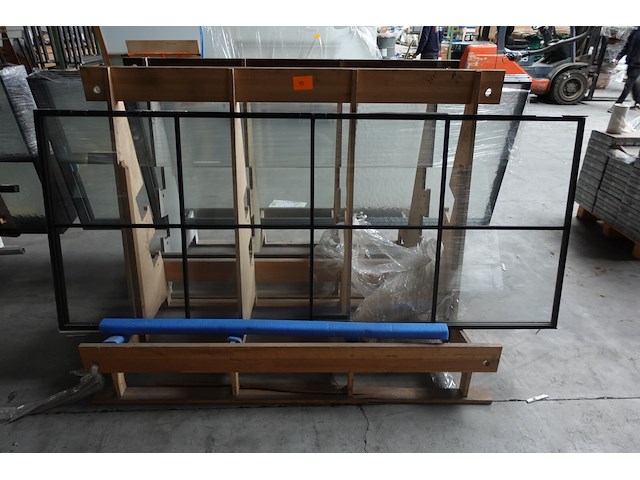 Stalen deur met glas - afbeelding 1 van  3