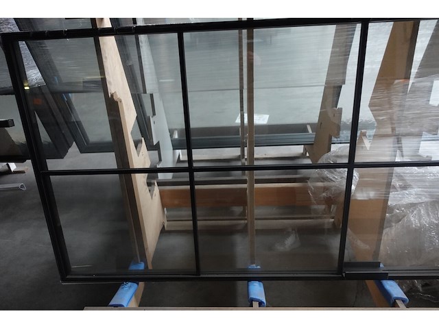 Stalen deur met glas - afbeelding 3 van  3