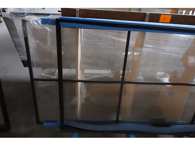 Stalen deur met glas - afbeelding 2 van  4