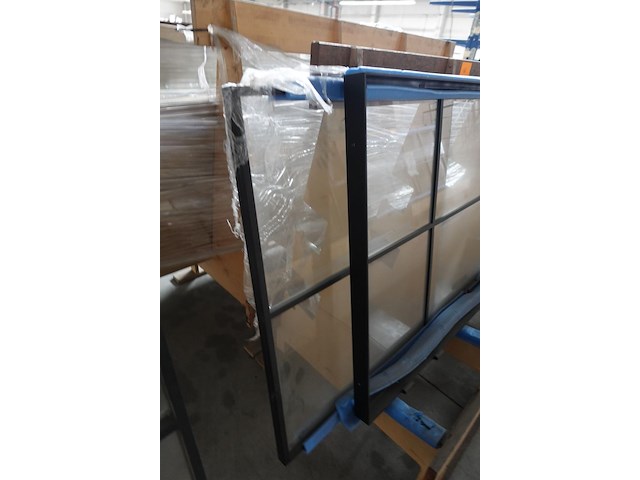 Stalen deur met glas - afbeelding 4 van  4