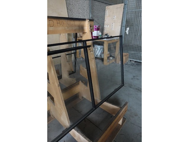 Stalen deur met glas - afbeelding 3 van  3