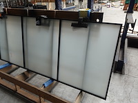 Stalen deur met melkglas - afbeelding 3 van  3