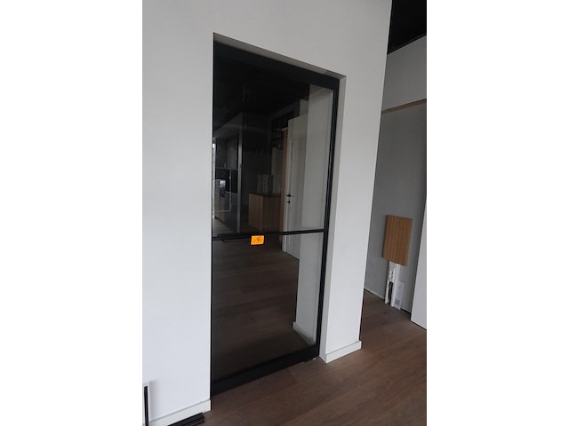 Stalen deur - afbeelding 1 van  3