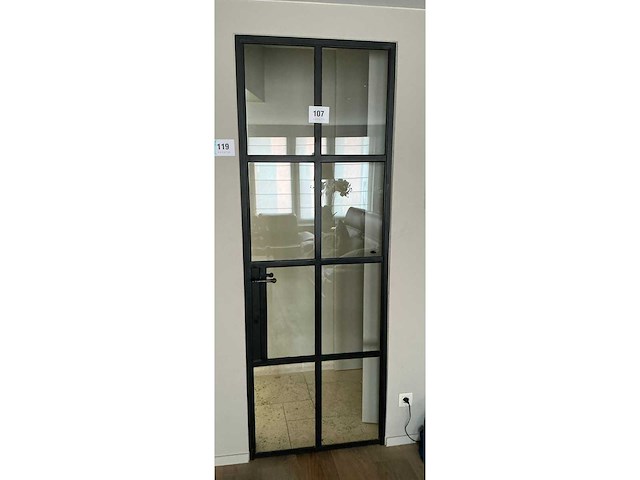 Stalen deur - afbeelding 1 van  7