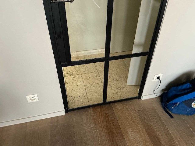 Stalen deur - afbeelding 6 van  7