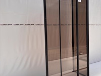 Stalen deurgeheel in hoekopstelling - afbeelding 4 van  7