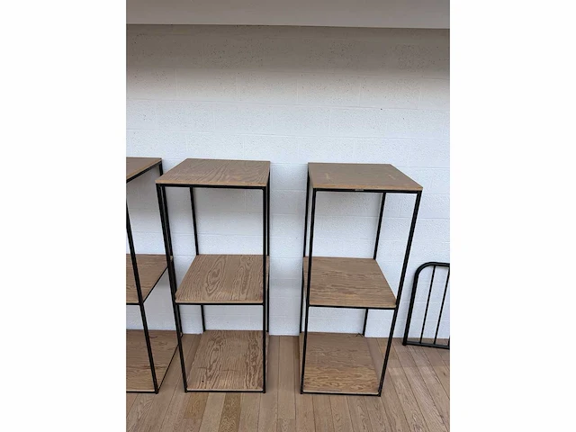 Stalen en houten planken 60x60 cm (6x) - afbeelding 3 van  6