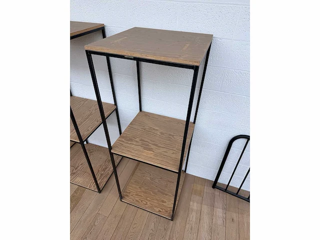 Stalen en houten planken 60x60 cm (6x) - afbeelding 5 van  6