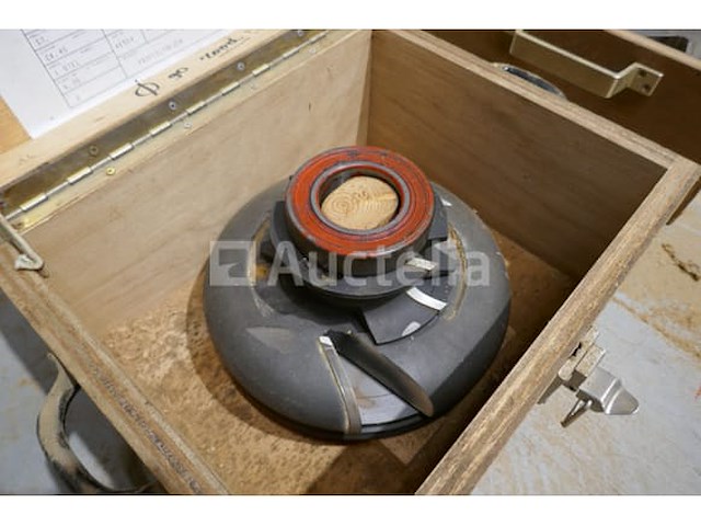 Stalen freeskop in houten kist deel 1 - afbeelding 4 van  4