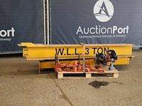 Stalen hijsbalk 3000kg met toebehoren