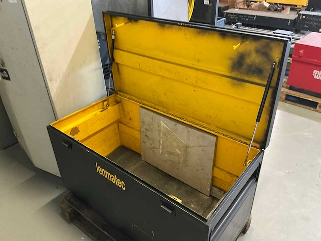 Stalen materiaalkist - afbeelding 3 van  3