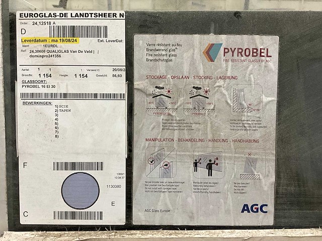 Stalen raamkozijn met dubbel glas (4x) - afbeelding 5 van  5
