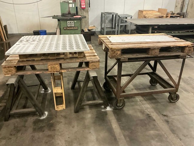 Stalen schragen (2x) - afbeelding 1 van  6