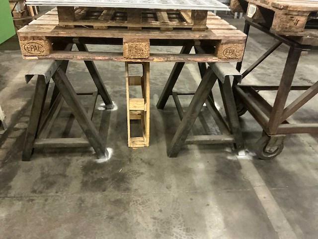 Stalen schragen (2x) - afbeelding 2 van  6