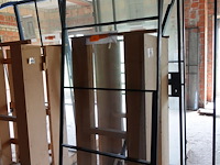 Stalen schuifdeur met glas - afbeelding 3 van  3