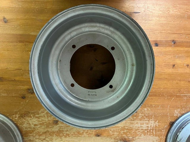 Stalen velg – universeel (3x) - afbeelding 8 van  11