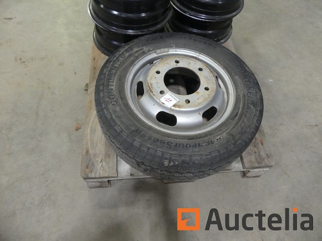 Stalen velgen voor auto peugeot 206 + 1 wiel voor renault master bestelwagen - afbeelding 2 van  8