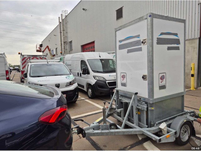 Stalico aanhangwagen met 2 licht- en cameramasten - afbeelding 7 van  10