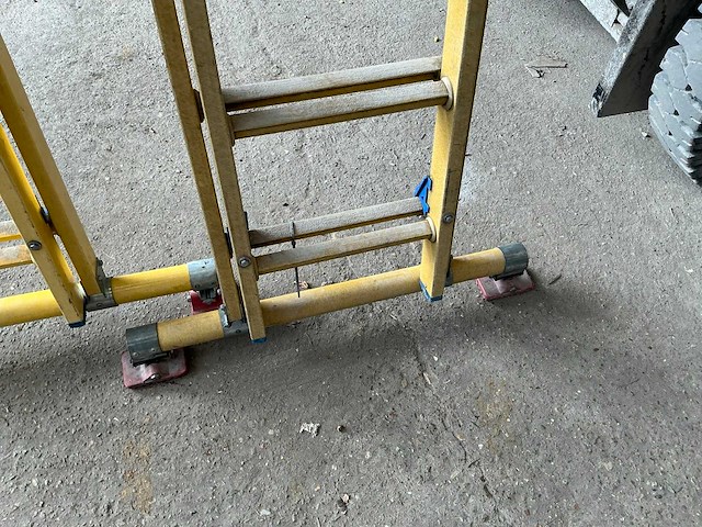 Staltor 2x10 glasvezel schuifladder (2x) - afbeelding 3 van  5