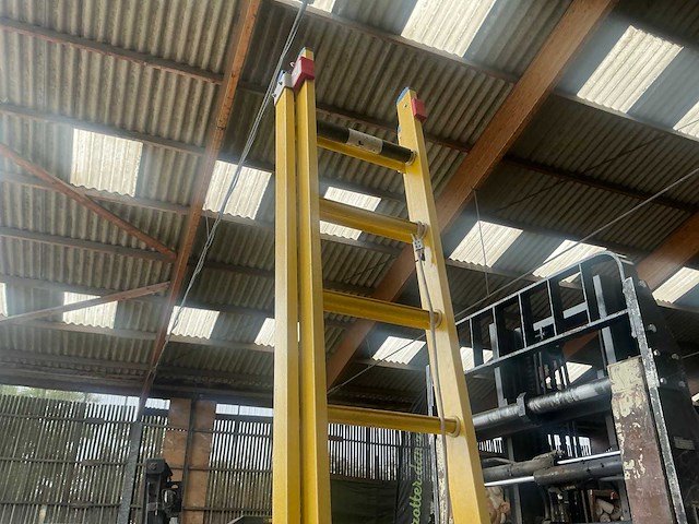 Staltor 2x12 polyester schuifladder - afbeelding 3 van  3