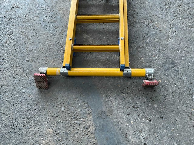 Staltor 2x8 polyester schuifladder - afbeelding 2 van  4