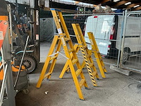 Staltor diverse polyester trapladders (3x) - afbeelding 1 van  6
