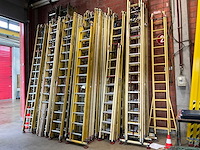 Staltor glasvezel schuifladder 2x16