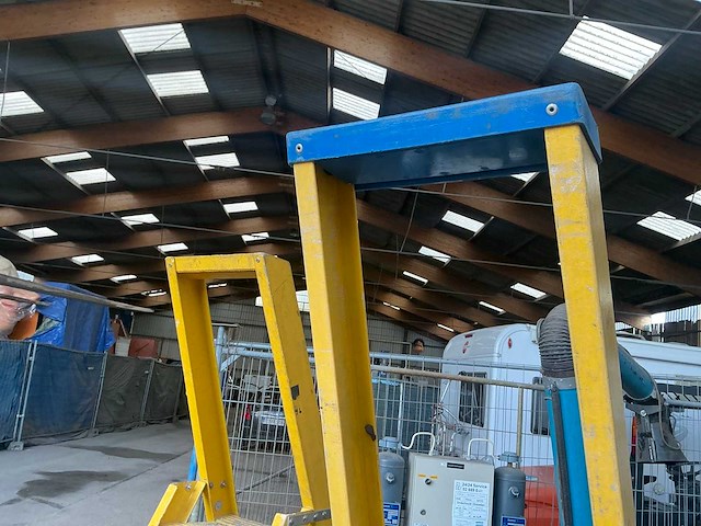 Staltor polyester trapladder (2x) - afbeelding 5 van  5