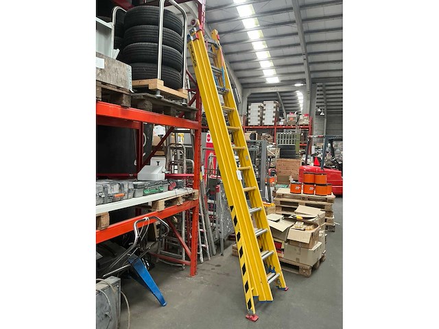 Staltor str2024 07 028 3-delige glasvezel opsteekladder - afbeelding 3 van  6